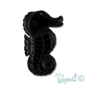 Carved agate seahorse pendant - GE0149