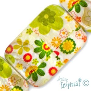 Flat rectangular floral print shell bead - Qty: 11 pcs. - SH1471