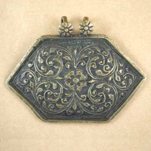 Arabesque floral pendant - Qty: 1 pce. - LF2456