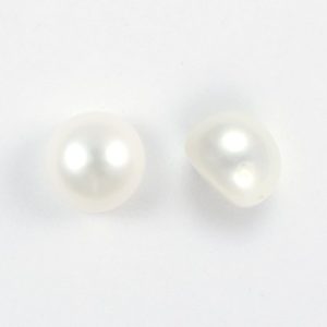 Half-drilled AAA grade freshwater button pearl 9mm - Qty: 1 pair - FW0419