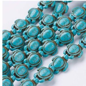 Dyed howlite turquoise turtle bead - Qty: 28 pcs approx. - GE1856