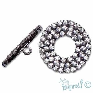 Diamante-set spacers