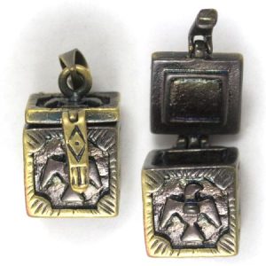 Metal locket pendants