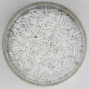 Opaque white bugle bead 1.8mm x 7mm - Qty: 30g - EB0204