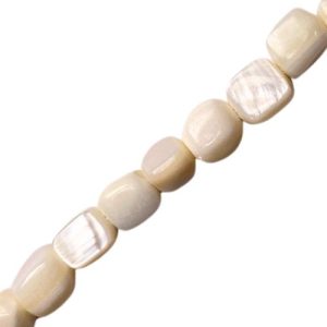 Natural mother of pearl cube bead - Qty: 55 pcs. - SH4006