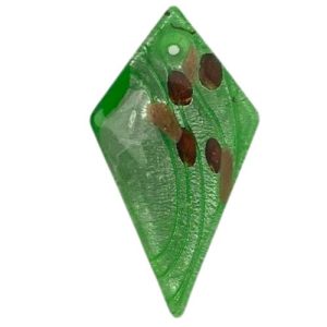 Foil glass kite pendant - FB0830